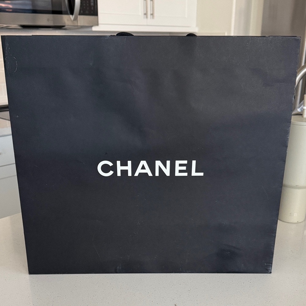 CHANEL Shopping Bag